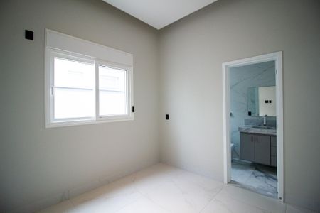 Casa de condomínio para alugar com 249m², 3 quartos e 4 vagas Casa de condomínio para alugar com 249m², 3 quartos e 4 vagasSuíte 2