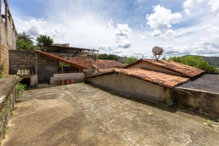 Casa à venda com 202m², 3 quartos e 2 vagasTerraço