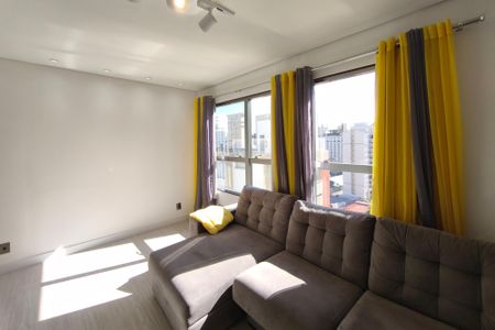 Sala de Estar de apartamento para alugar com 1 quarto, 70m² em Centro, Campinas