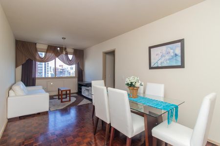 Sala de apartamento para alugar com 2 quartos, 78m² em Menino Deus, Porto Alegre