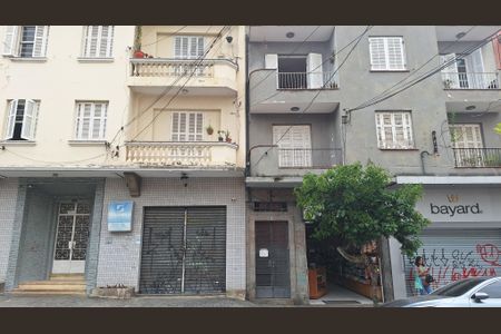 Apartamento à venda com 80m², 2 quartos e sem vagaFachada 