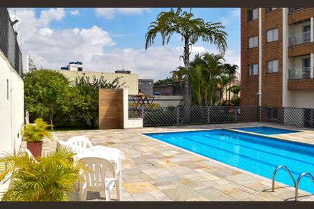 Apartamento para alugar com 64m², 3 quartos e 1 vagaÁrea comum