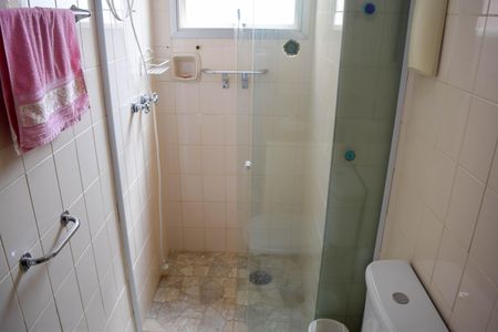 Apartamento para alugar com 64m², 3 quartos e 1 vagaBanheiro 