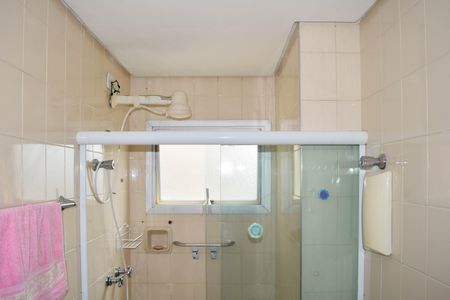 Apartamento para alugar com 64m², 3 quartos e 1 vagaBanheiro 