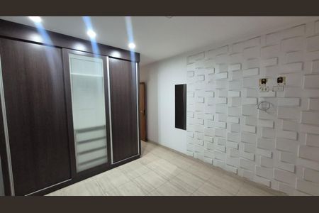 Casa para alugar com 135m², 3 quartos e 4 vagas Casa para alugar com 135m², 3 quartos e 4 vagasQuarto