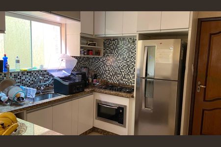 Casa para alugar com 135m², 3 quartos e 4 vagas Casa para alugar com 135m², 3 quartos e 4 vagasCozinha