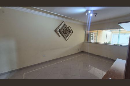 Sala de casa para alugar com 3 quartos, 135m² em Chácara São João, São Paulo