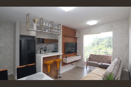 Apartamento para alugar com 52m², 2 quartos e 1 vagaSala