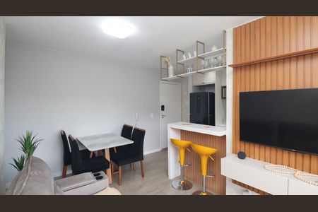 Sala de apartamento para alugar com 2 quartos, 52m² em Furnas, São Paulo