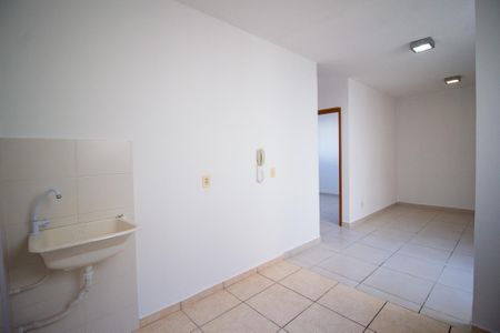 Apartamento para alugar com 50m², 2 quartos e 1 vagaÁrea de Serviço