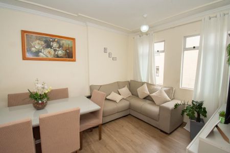 Sala de apartamento à venda com 2 quartos, 57m² em Jardim Riacho das Pedras, Contagem