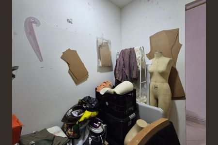 Casa de condomínio à venda com 21m², 2 quartos e sem vaga Casa de condomínio à venda com 21m², 2 quartos e sem vagaQuarto