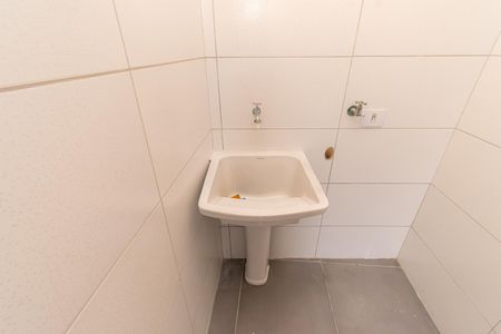 Casa para alugar com 39m², 1 quarto e sem vagaÁrea de Serviço