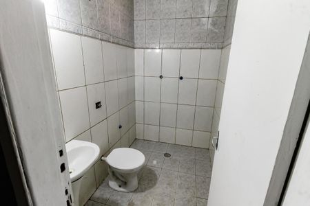 Casa para alugar com 250m², 4 quartos e 1 vagaLavabo