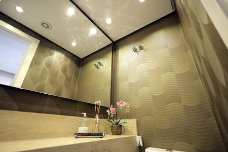 Apartamento à venda com 92m², 2 quartos e 2 vagasBanheiro 1