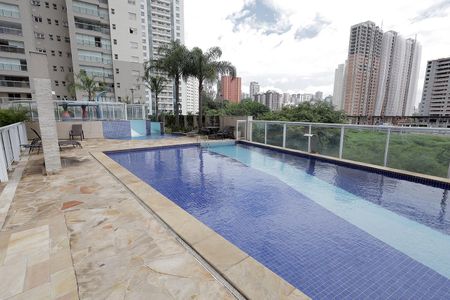 Apartamento à venda com 92m², 2 quartos e 2 vagasÁrea comum - Piscina
