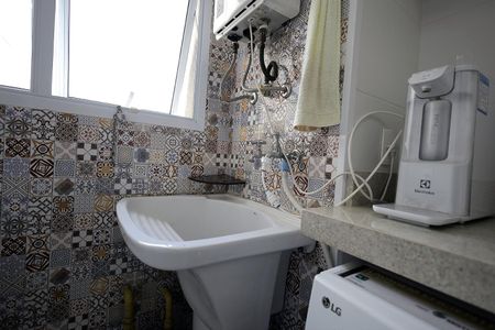 Apartamento à venda com 92m², 2 quartos e 2 vagasÁrea de Serviço