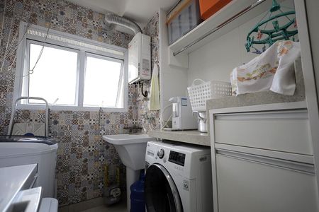 Apartamento à venda com 92m², 2 quartos e 2 vagasÁrea de Serviço