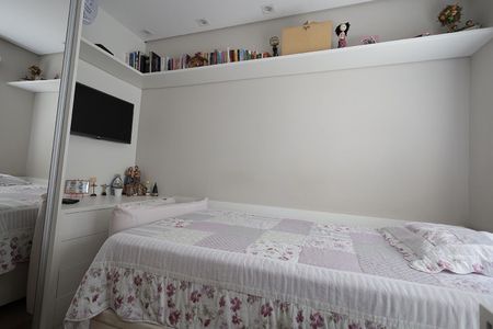 Apartamento à venda com 92m², 2 quartos e 2 vagasQuarto 1