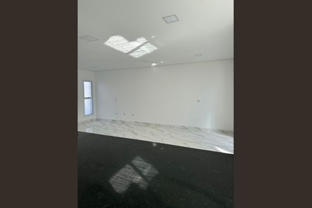 Casa à venda com 145m², 3 quartos e 3 vagas Casa à venda com 145m², 3 quartos e 3 vagasSala