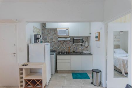 Cozinha de apartamento à venda com 1 quarto, 46m² em Centro, Campinas