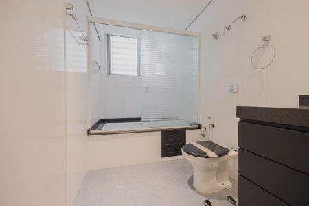 Apartamento à venda com 92m², 3 quartos e sem vagaBanheiro