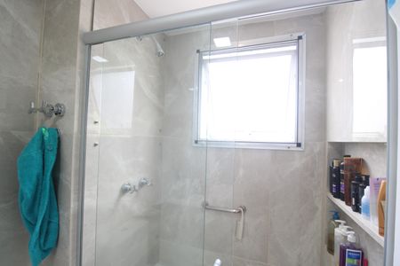 Apartamento à venda com 87m², 3 quartos e 1 vagaBanheiro da suíte