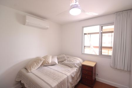 Apartamento à venda com 87m², 3 quartos e 1 vagaQuarto 1