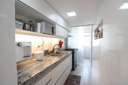 Apartamento à venda com 87m², 3 quartos e 1 vagaCozinha