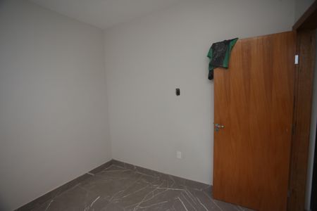 Casa para alugar com 100m², 2 quartos e 1 vagaQuarto 2