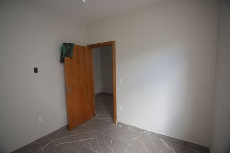 Casa para alugar com 100m², 2 quartos e 1 vagaQuarto 2