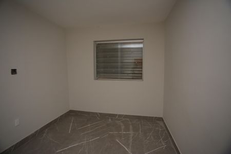 Casa para alugar com 100m², 2 quartos e 1 vagaQuarto