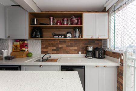 Varanda gourmet de apartamento à venda com 2 quartos, 58m² em Penha de França, São Paulo