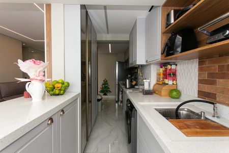 Apartamento à venda com 58m², 2 quartos e 1 vagaÁrea de Serviço