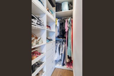 Apartamento à venda com 90m², 2 quartos e 1 vagaCloset da Suíte