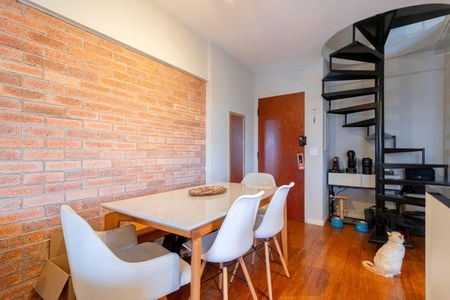 Apartamento à venda com 90m², 2 quartos e 1 vagaSala de Jantar