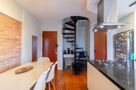 Apartamento à venda com 90m², 2 quartos e 1 vagaSala de Jantar