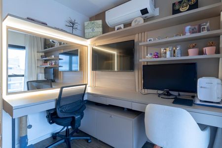 Apartamento à venda com 90m², 2 quartos e 1 vagaQuarto Suíte