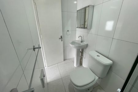 Casa para alugar com 1 quarto, 35m² em Vila Dionisia, São Paulo