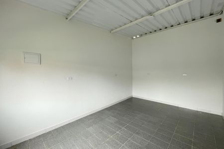 Casa para alugar com 1 quarto, 35m² em Vila Dionisia, São Paulo