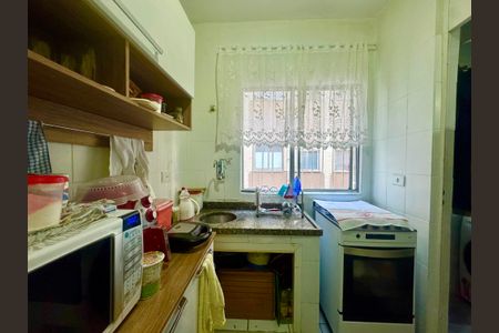 Apartamento à venda com 58m², 2 quartos e 1 vagaCozinha