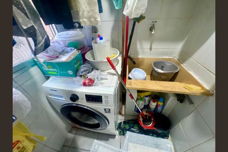 Apartamento à venda com 58m², 2 quartos e 1 vagaÁrea de Serviço