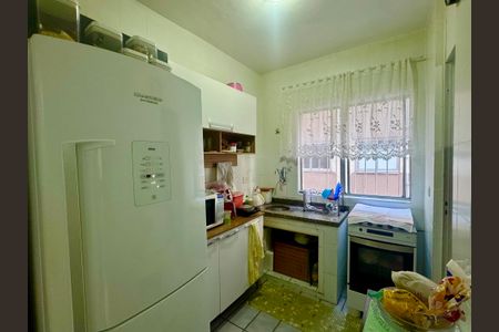 Apartamento à venda com 58m², 2 quartos e 1 vagaCozinha