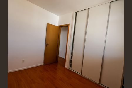 Apartamento à venda com 80m², 2 quartos e 1 vagaQuarto 2