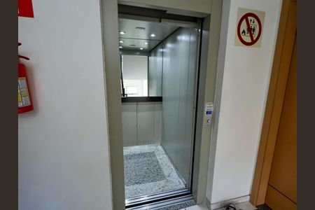 Apartamento à venda com 80m², 2 quartos e 1 vagaelevador