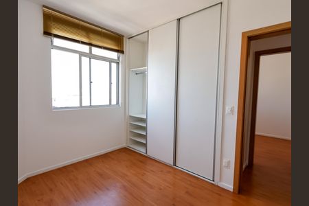 Suíte de apartamento para alugar com 2 quartos, 80m² em Havaí, Belo Horizonte