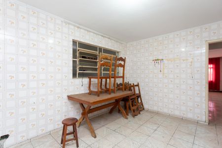 Casa para alugar com 200m², 3 quartos e 3 vagas Casa para alugar com 200m², 3 quartos e 3 vagasCozinha