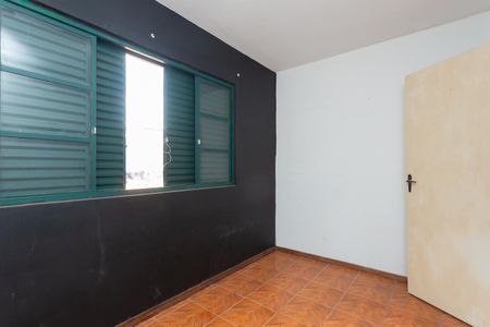 Casa para alugar com 200m², 3 quartos e 3 vagas Casa para alugar com 200m², 3 quartos e 3 vagasQuarto 2