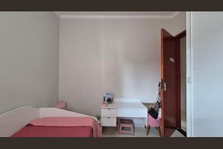 Apartamento à venda com 84m², 3 quartos e 2 vagasQuarto 