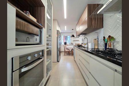 Apartamento à venda com 158m², 3 quartos e 2 vagasCozinha